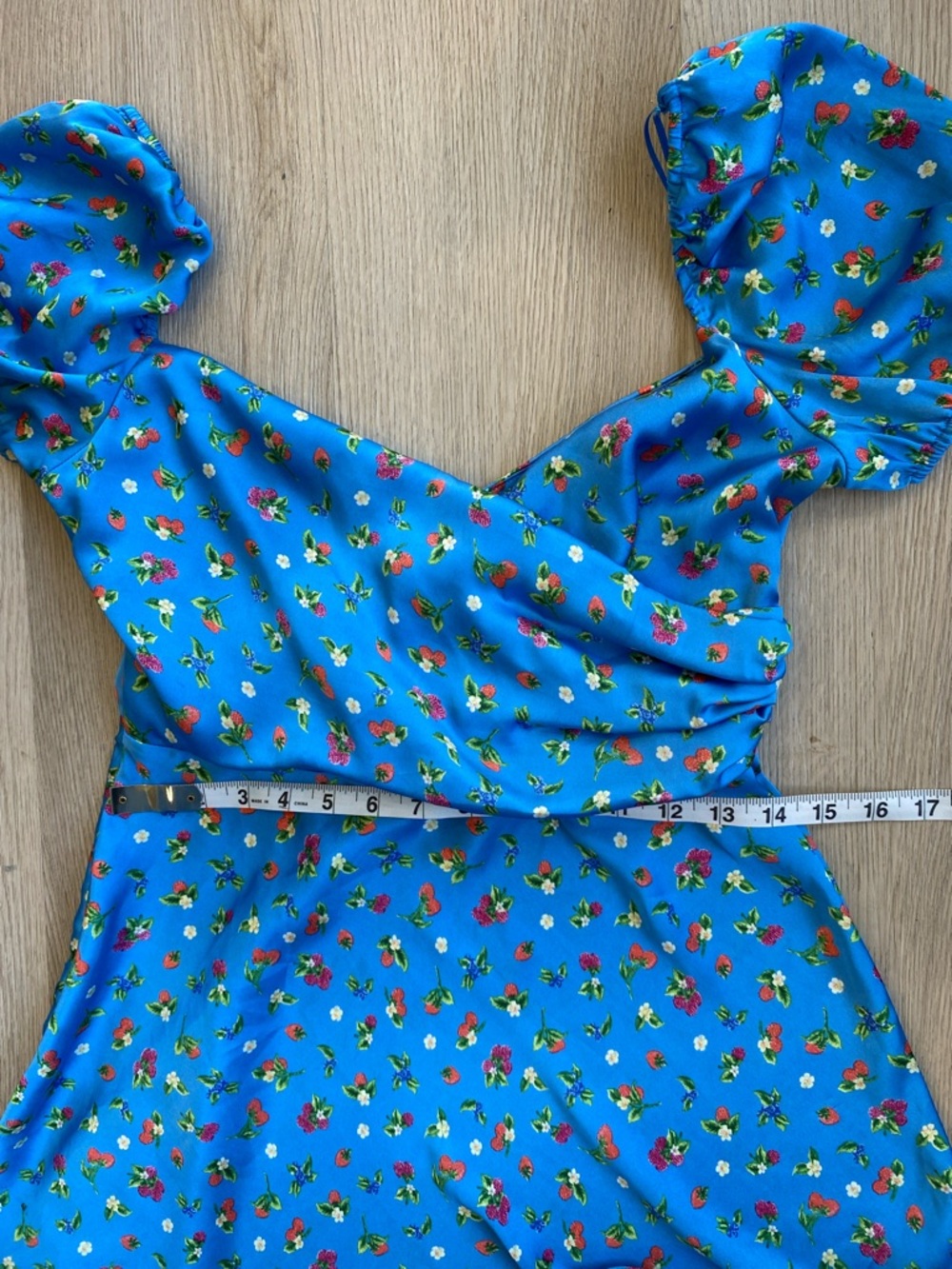 Zara Blue Floral Puff Sleeve Mini Dress Cottagecore Strawberry Print Size M - Picture 11 of 12